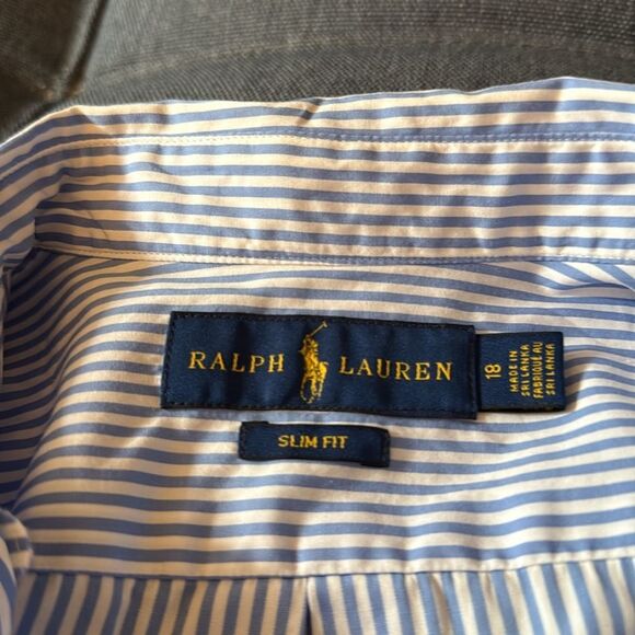 Ralph Lauren Boys Slim Fit Dress Shirt in Light Blue Stripe Broadcloth. Size 18. - Picture 5 of 7